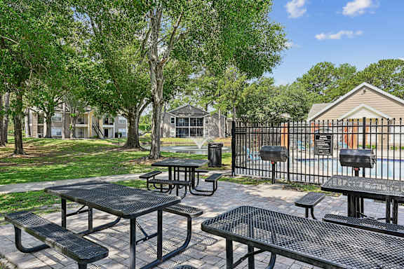 Pool Side Picnic Area