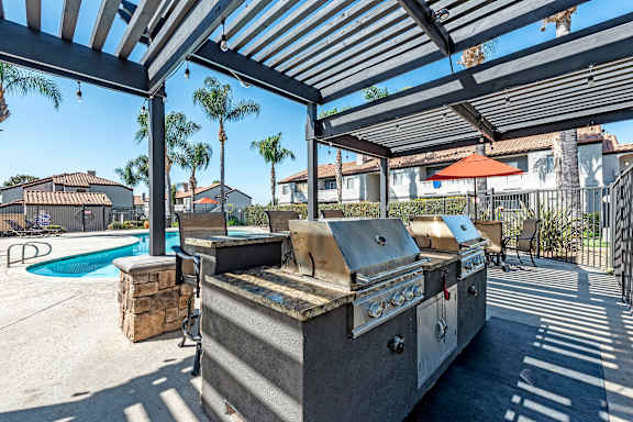 Community BBQ Grills at Sedona Apartments