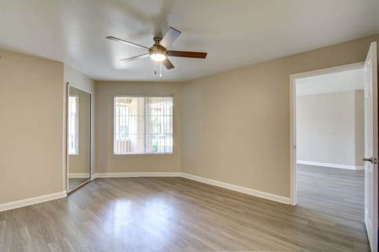 Room with Built In Mirror at Boulders at Lookout Mountain Apartment Homes, Phoenix, AZ