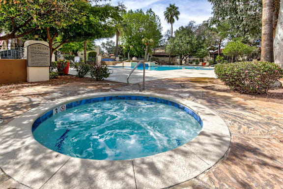 Outdoor jacuzzi spa.