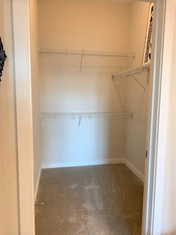 Venezia Master Closet