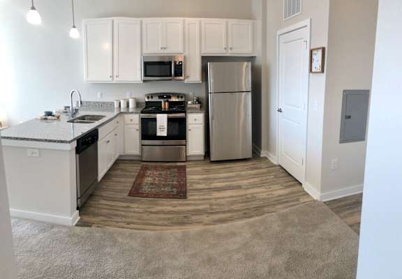 Ravenna Kitchen with applicances