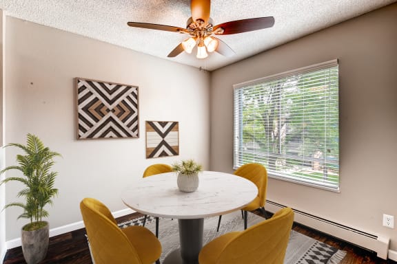Dining area at 3300 Tamarac