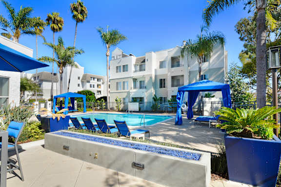 Pet Friendly Apartments in La Jolla San Diego Nobel Court