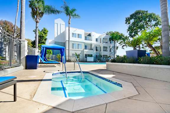 Pet Friendly Apartments in La Jolla San Diego Nobel Court
