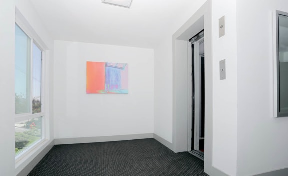 Unfurnished room at Waverly, Los Angeles, CA, 90039