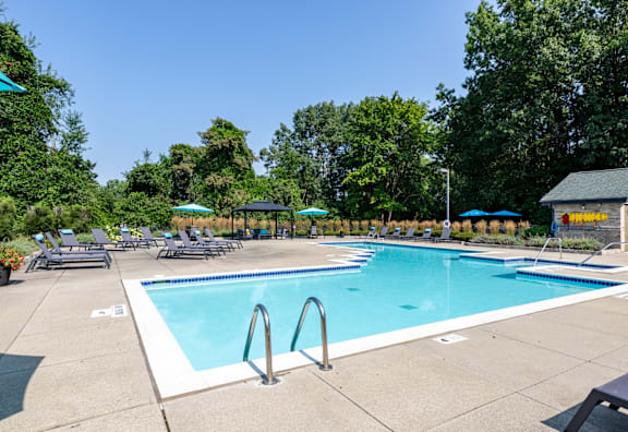 Large Outdoor Pool at Hidden Lakes Apartments, Clarkston, MI, 48346