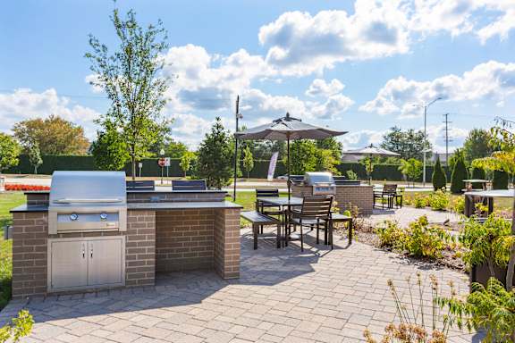 Gathering Area With Grills at fifty9 Grove Apartments, Naperville, IL