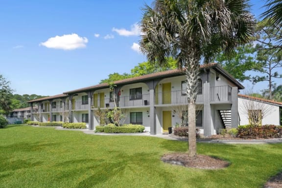 Shared Patio/Balcony at The Oasis Apartments in Daytona Beach, Florida