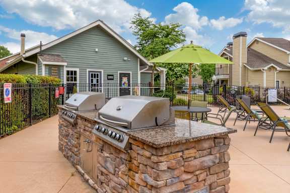 Community Grill Stations at Central on the Green Apartment Homes, Raleigh, NC, 27604
