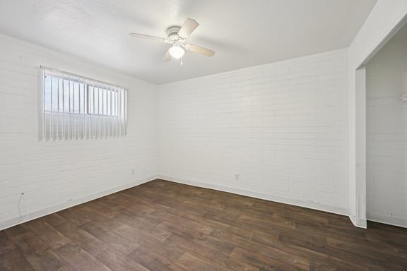 room with wooden flooring at Bella Vista Apartments, Phoenix, AZ 85009