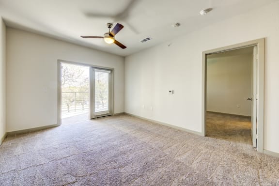 unfurnished bedroom