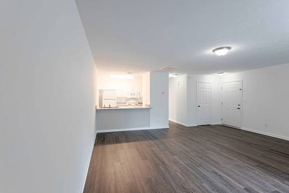 Sophisticated modern room with bright lighting at Sanctuary Apartments and Townhomes, Georgia, 30909