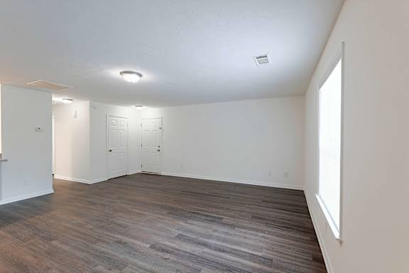 Fresh ventilated room with open window at Sanctuary Apartments and Townhomes, Augusta, GA 30909