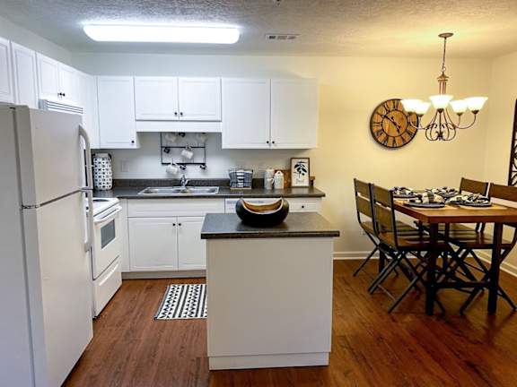 Eat In Kitchen at Helena Springs, Augusta, GA 30909