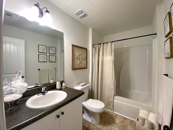 Modern Bathroom at Helena Springs, Augusta Georgia