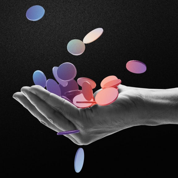 a hand with chips to symbolize points