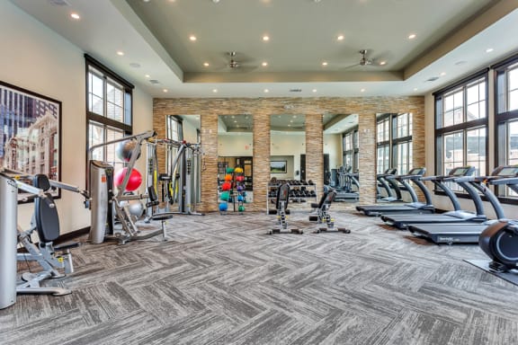 Fitness Center| Axis Kessler Park Apartments