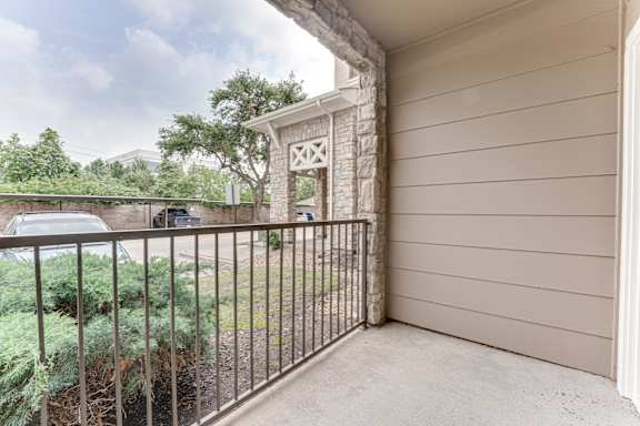 Balcony at The Brazos Apartments, Dallas, TX