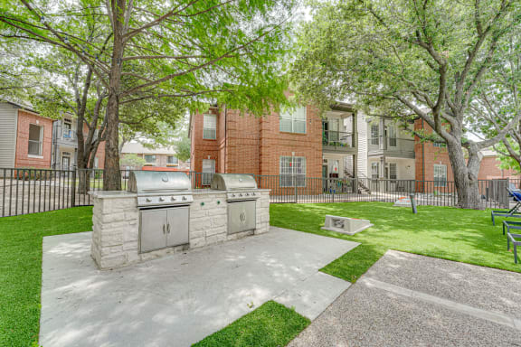 Grilling Area at Mason Apartments in McKinney, TX