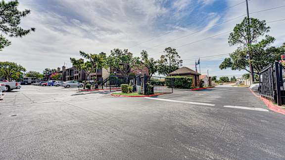 Parking lot  at Woodland Hills, Irving