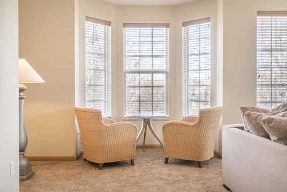 Breakfast nook with large windows at Stone Ridge Estates townhomes in Lincoln NE