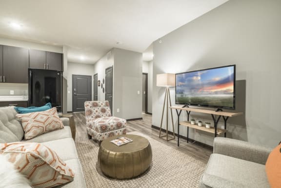Living room view of 1 bedroom apartment for rent near UNMC in traditional design scheme