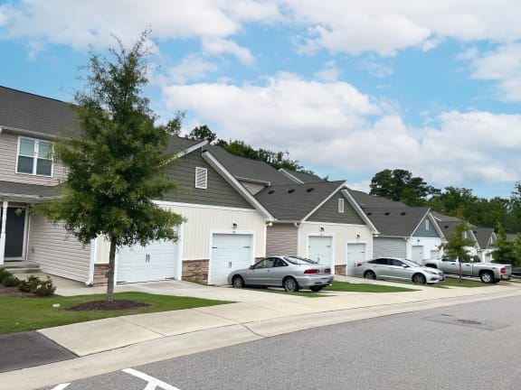 Riverwood Ranch Townhome Streetscape