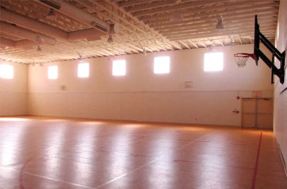 Indoor Basketball Court at Hawthorne Place Apartments, Independence, MO