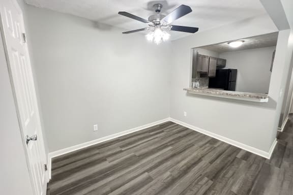 a living room with wood flooring and a ceiling fan  at Fox Run Apartments, Cincinnati, OH, 45236