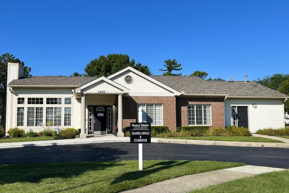 Eagle Crest Clubhouse