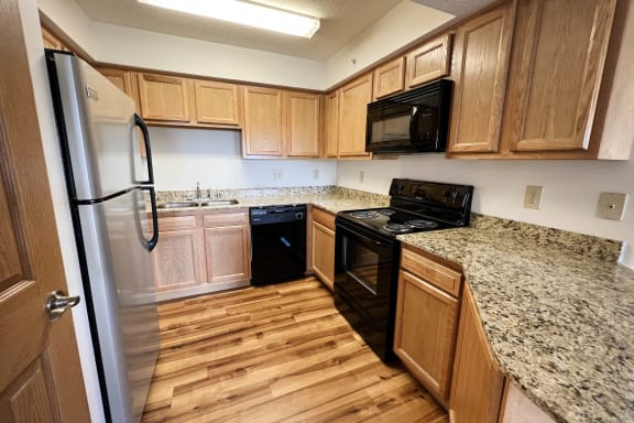 Fully Equipped Kitchen With Ample Storage at The Overlook at Ft. Thomas, Ft. Thomas