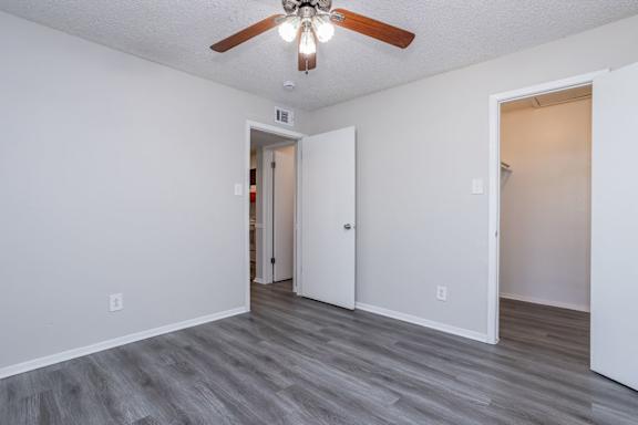 Oak Tree Village 2322 Bedroom