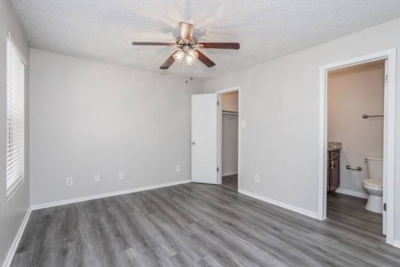 Oak Tree Village 2322 Bedroom