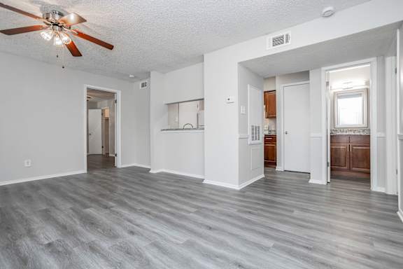 Oak Tree Village 2322 Living Room and Kitchen