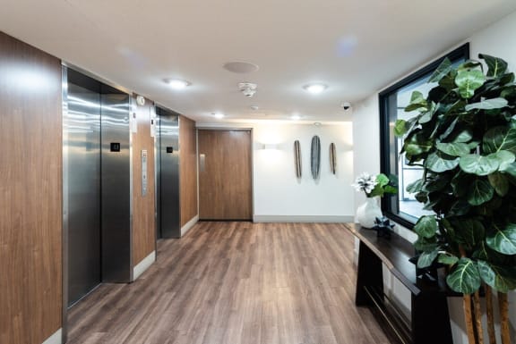 Apartment for rent near Culver City Los Angeles with elevator