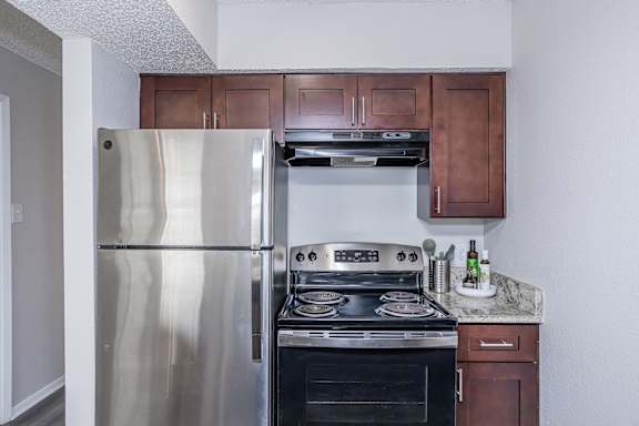 Oak Tree Village 424 Kitchen