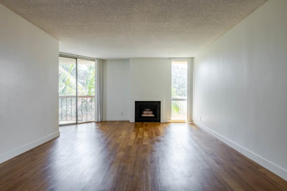 Wooden floor living room at Los Feliz, Los Angeles, 90027