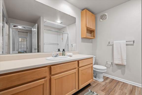 Luxurious Bathroom Interior at Deer Creek Apartment Homes, Overland Park, Kansas