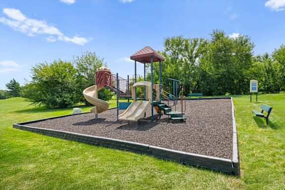Play Area at Stonepost Lakeside Apartment Homes, Kansas