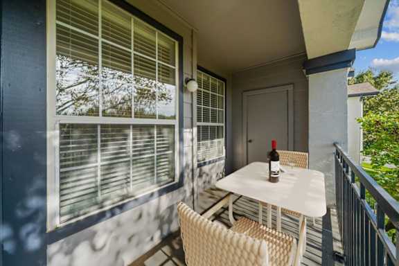 Spacious Patio With Sitting Arrangements at Crowne Chase Apartment Homes, Overland Park