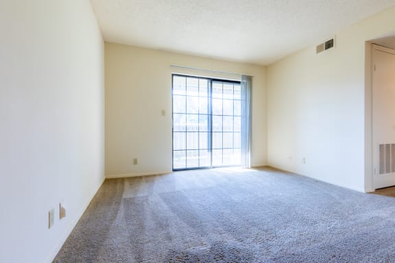Unfurnished room at Coventry Oaks Apartments, Kansas, 66214