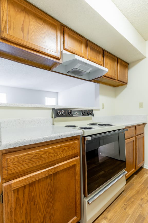 Kitchen counter topsat Coventry Oaks Apartments, Overland Park, KS, 66214