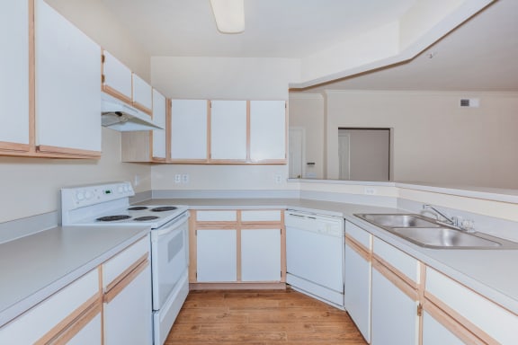 Wooden flooring kitchen at Crescent, Lenexa, KS, 66219