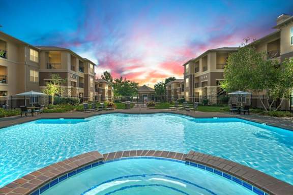 Twilight Pool at Stonepost Lakeside Apartment Homes, Olathe