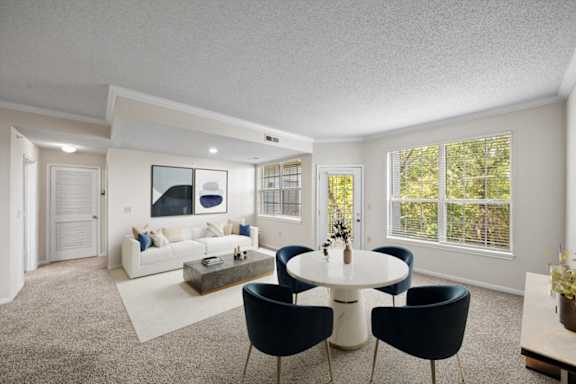 Dining Space at The Claremont Apartment Homes, Overland Park