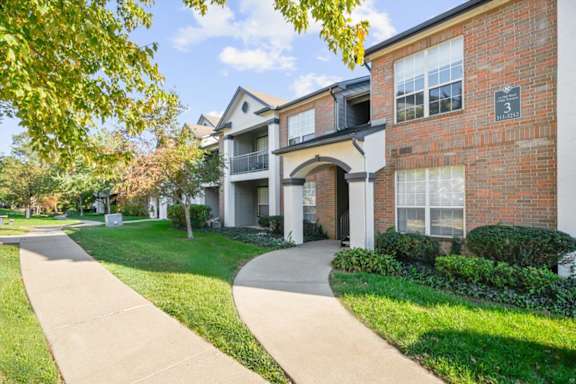 Greenspace Walking Trail at Crowne Chase Apartment Homes, Kansas, 66210