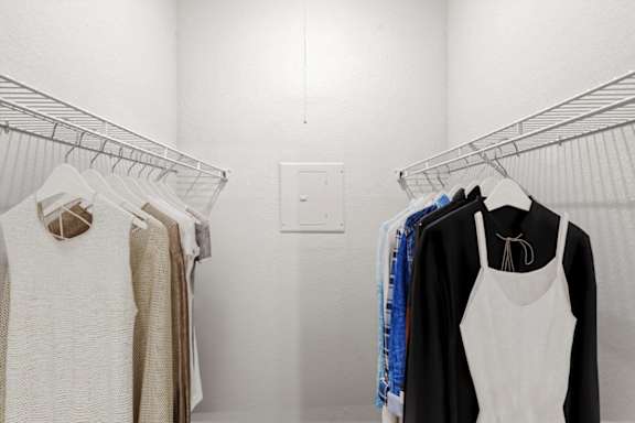 Spacious Closets at Creekview Apartment Homes, Dallas