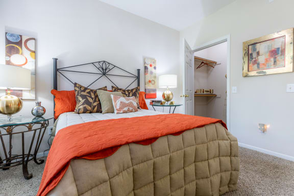 Large Comfortable Bedrooms With Closet at Crowne Chase Apartment Homes, Overland Park, KS