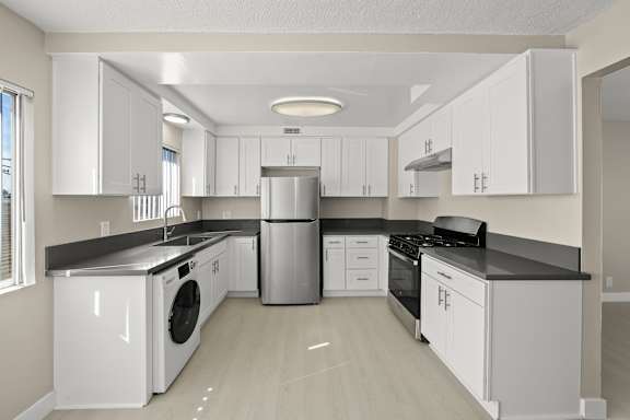 Fully upgraded kitchen